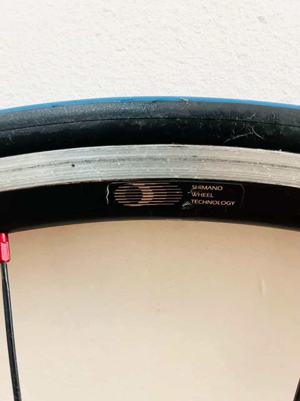Roda Shimano WH RS10 Par - com acessórios  - Foto 5