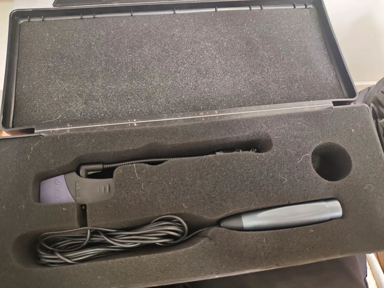Microfone para instrumento de sopro JTS 