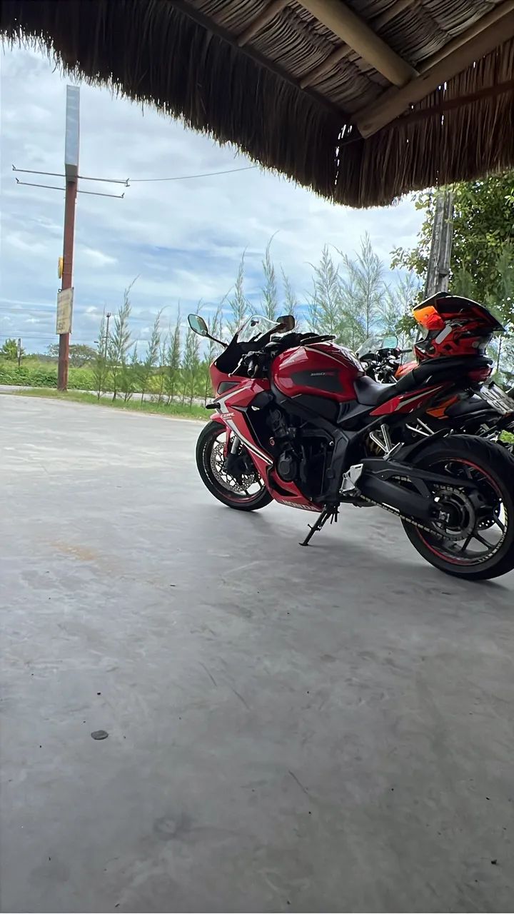 CBR 650 R - Foto 3