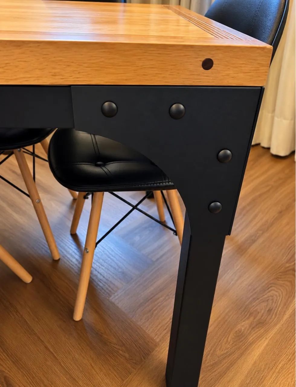 Mesa de Jantar com cadeiras - Foto 2