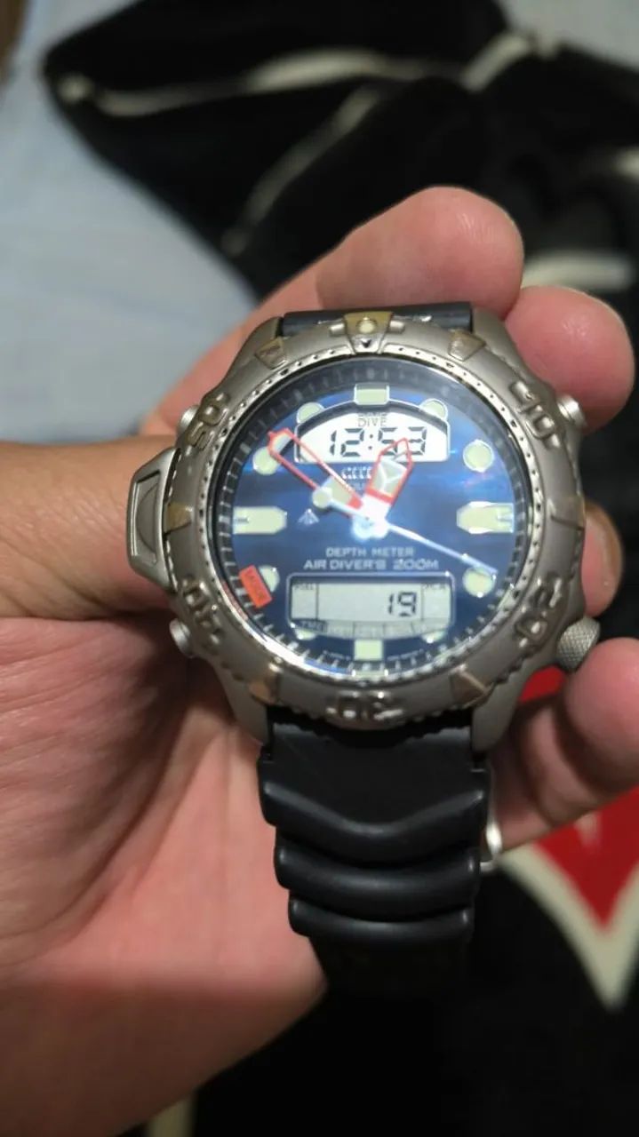 Relógio Citizen C500 Titanium madre pérola  - Foto 4
