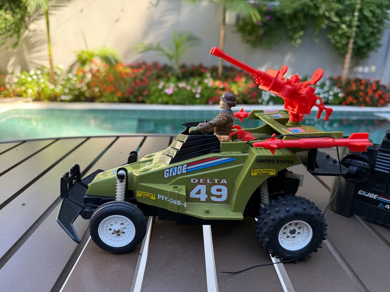 Gi Joe Joe Crossfire Fast Attack Vehicle com piloto Rumbler