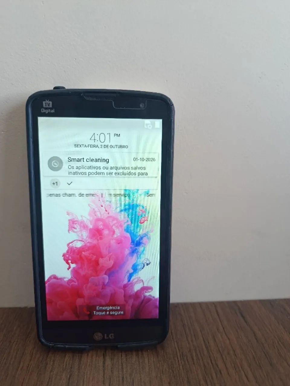 Celular LG L Bello com TV Digital + Capinha (Excelente para Uso Básico)