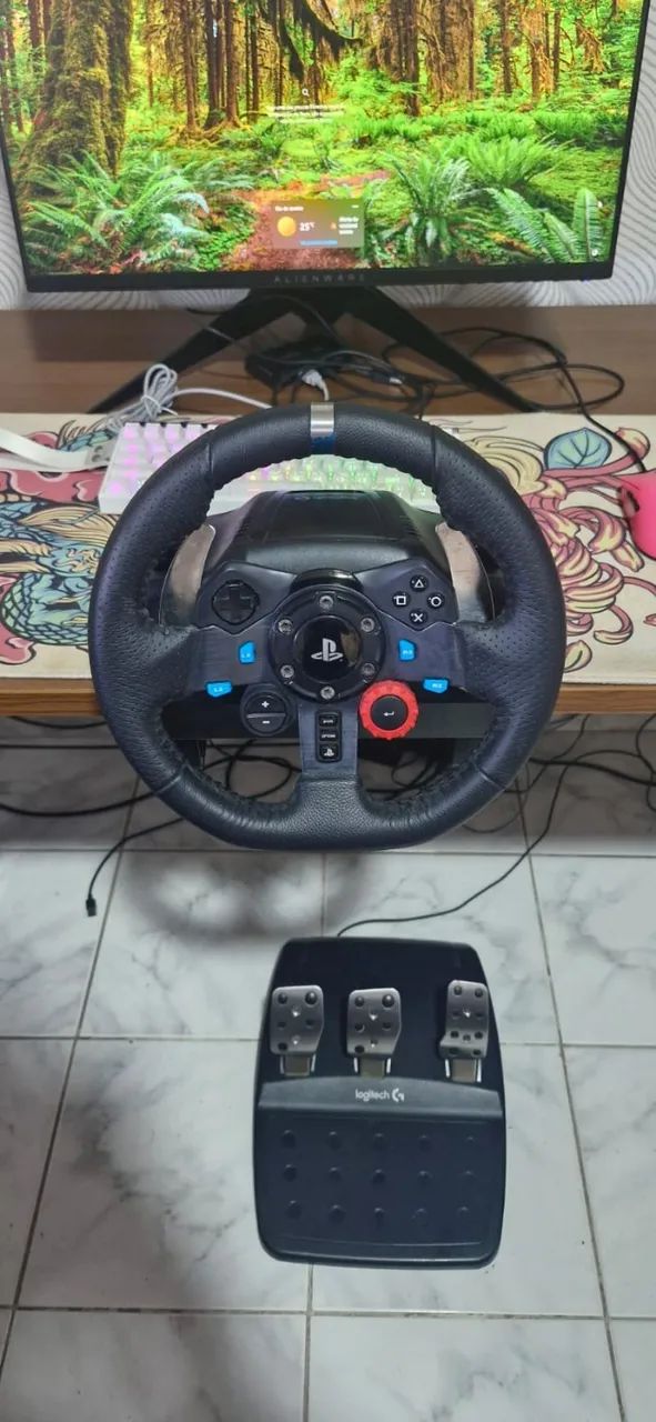 Volante Logitech G29 Driving Force para PS5, PS4, PS3 e PC 