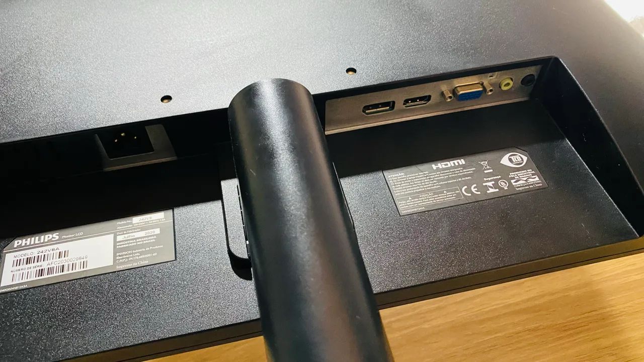 Monitor 24 para retirada de peça  - Foto 4