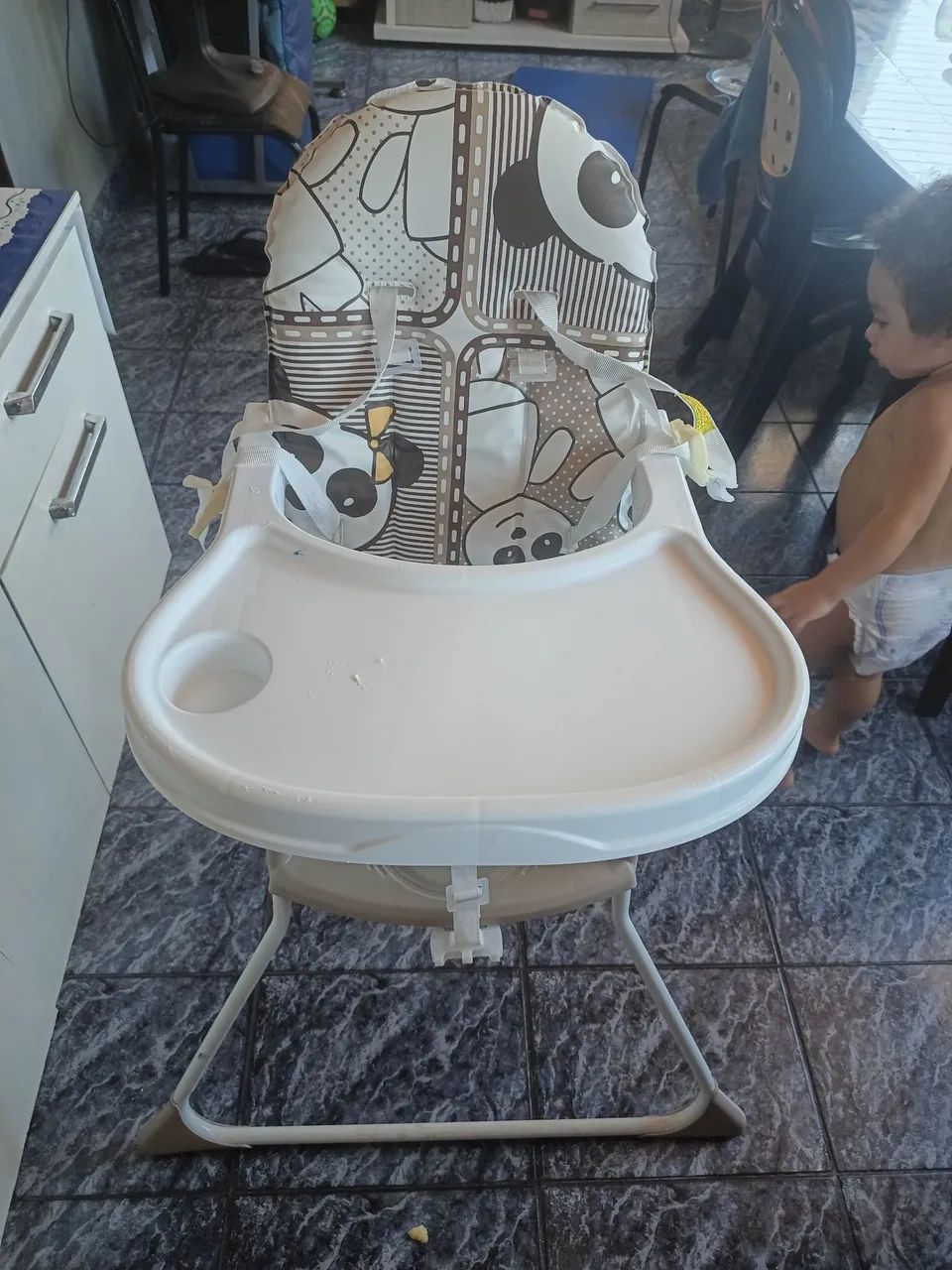 Cadeira de alimentação 