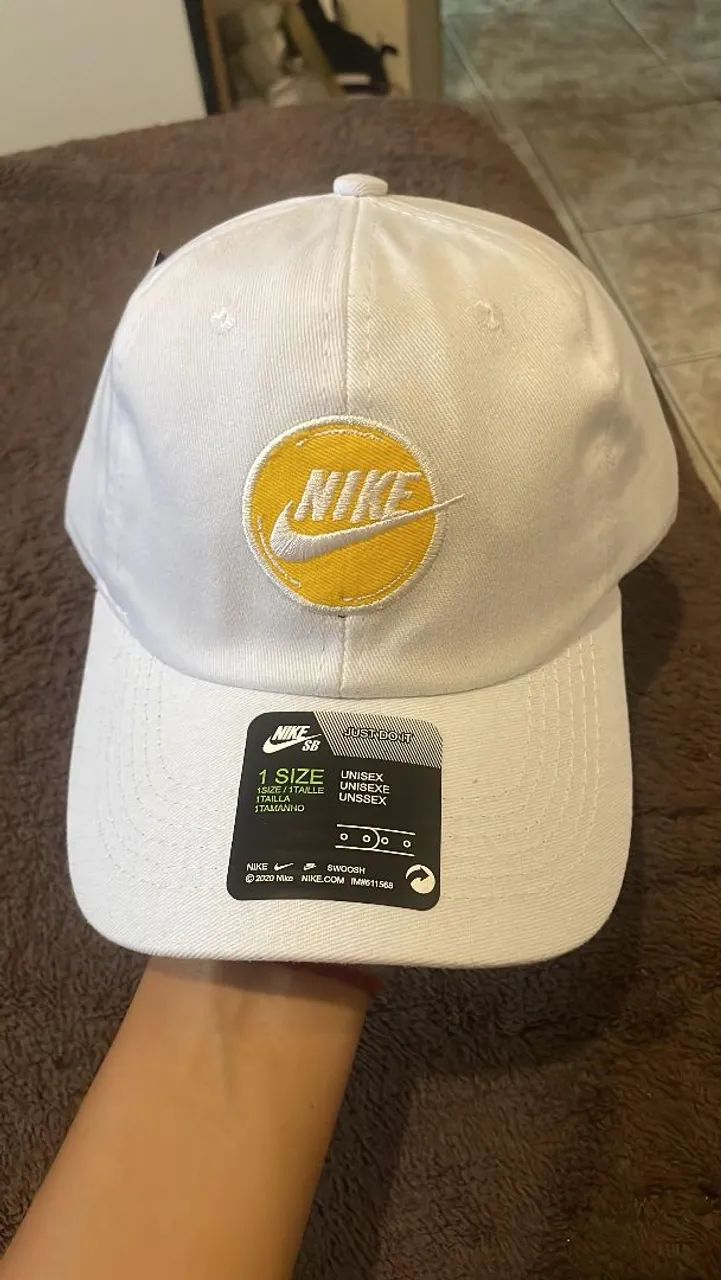 Boné Nike branco
