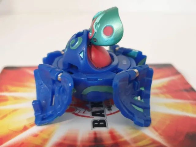 BAKUGAN FROSH - PERFEITO ESTADO