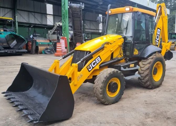 Retroescavadeira JCB 4CX 2012  - Foto 6