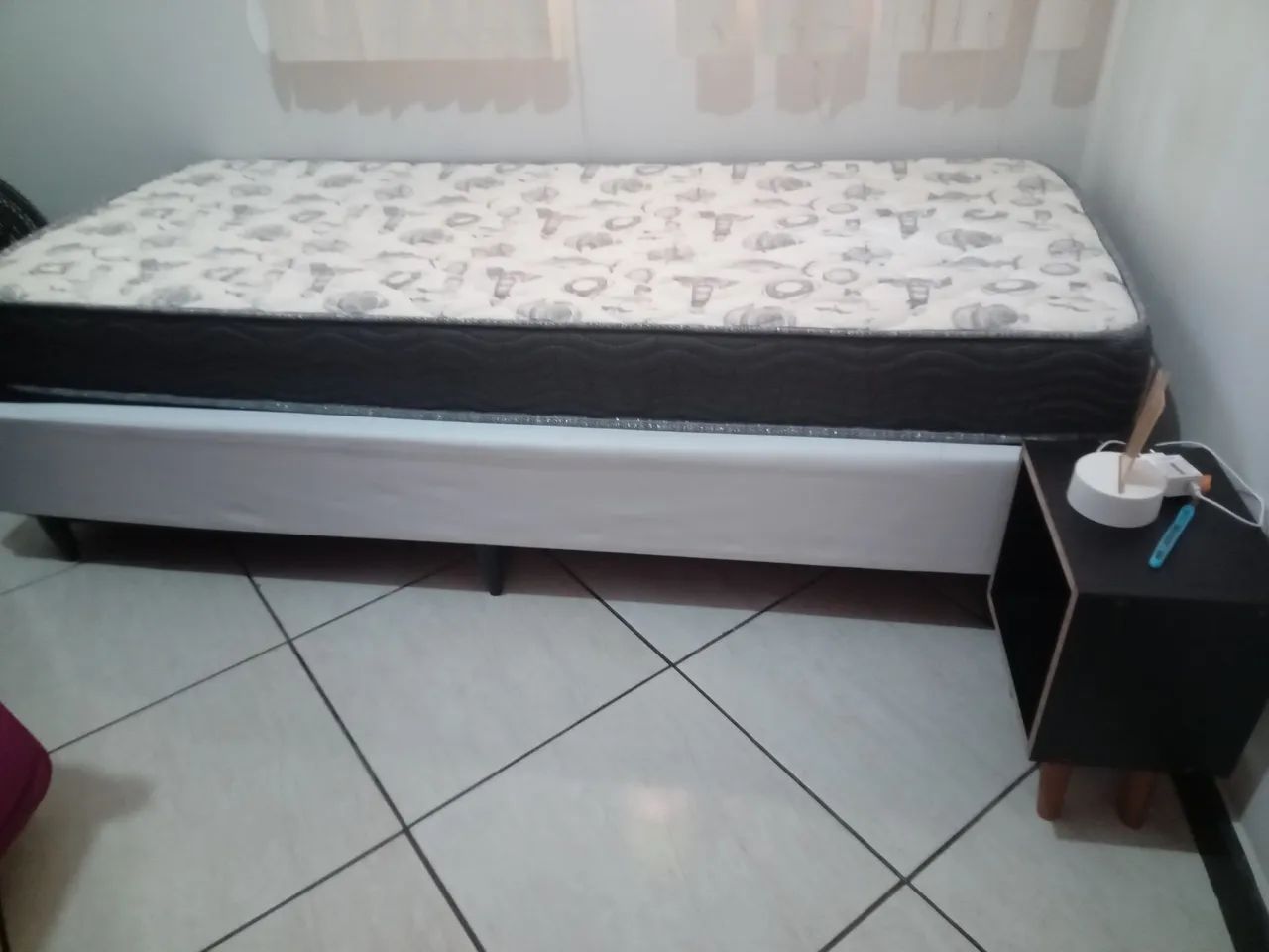 Cama casal e solteiro, sofá cama, geladeira, fogão... - Foto 2