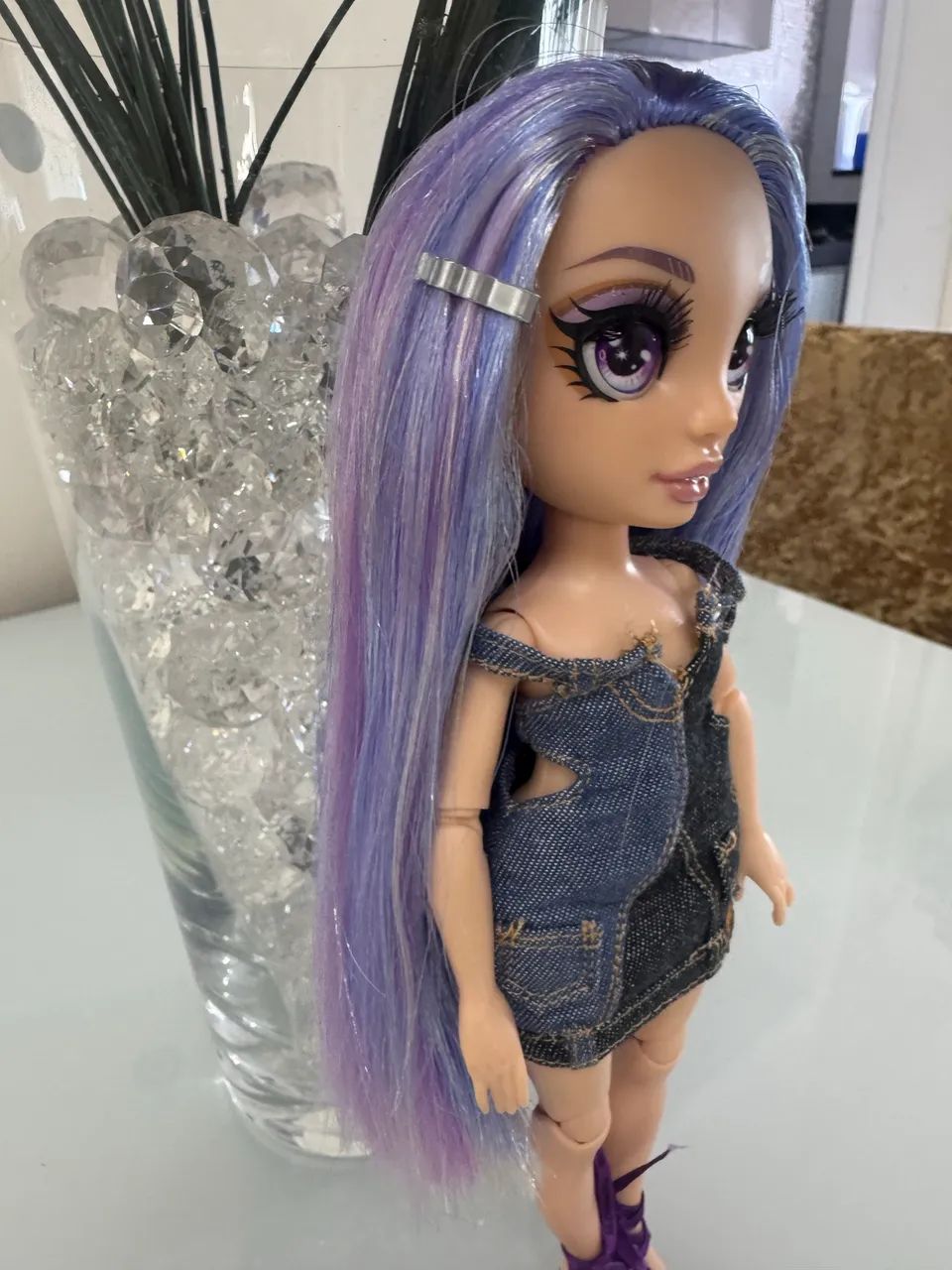 Boneca Rainbow High Violet  - Foto 4