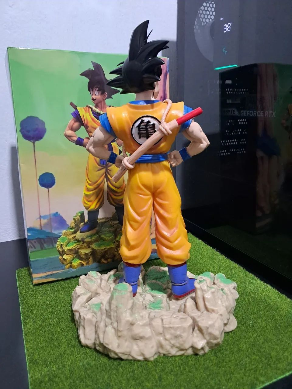 Action Figure Dragon Ball Z - Goku 30cm - Foto 3