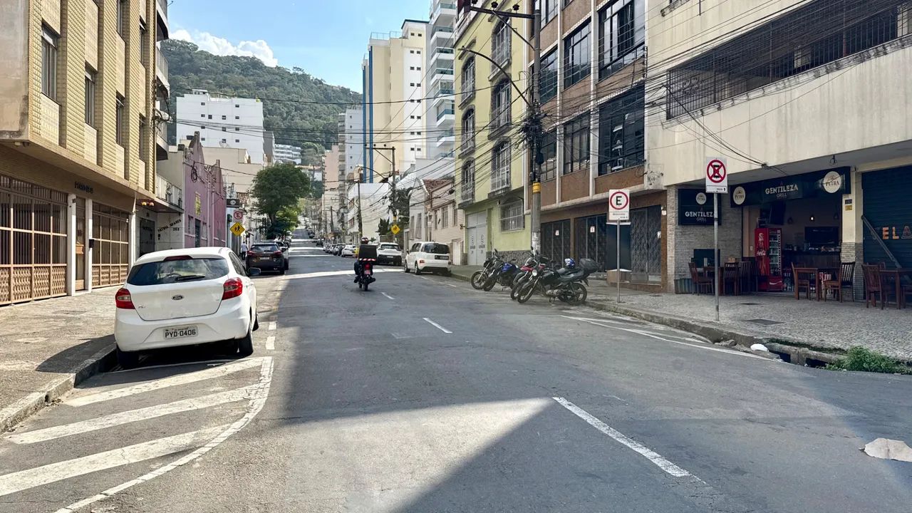 Loja em ponto comercial consolidado para venda - Foto 4
