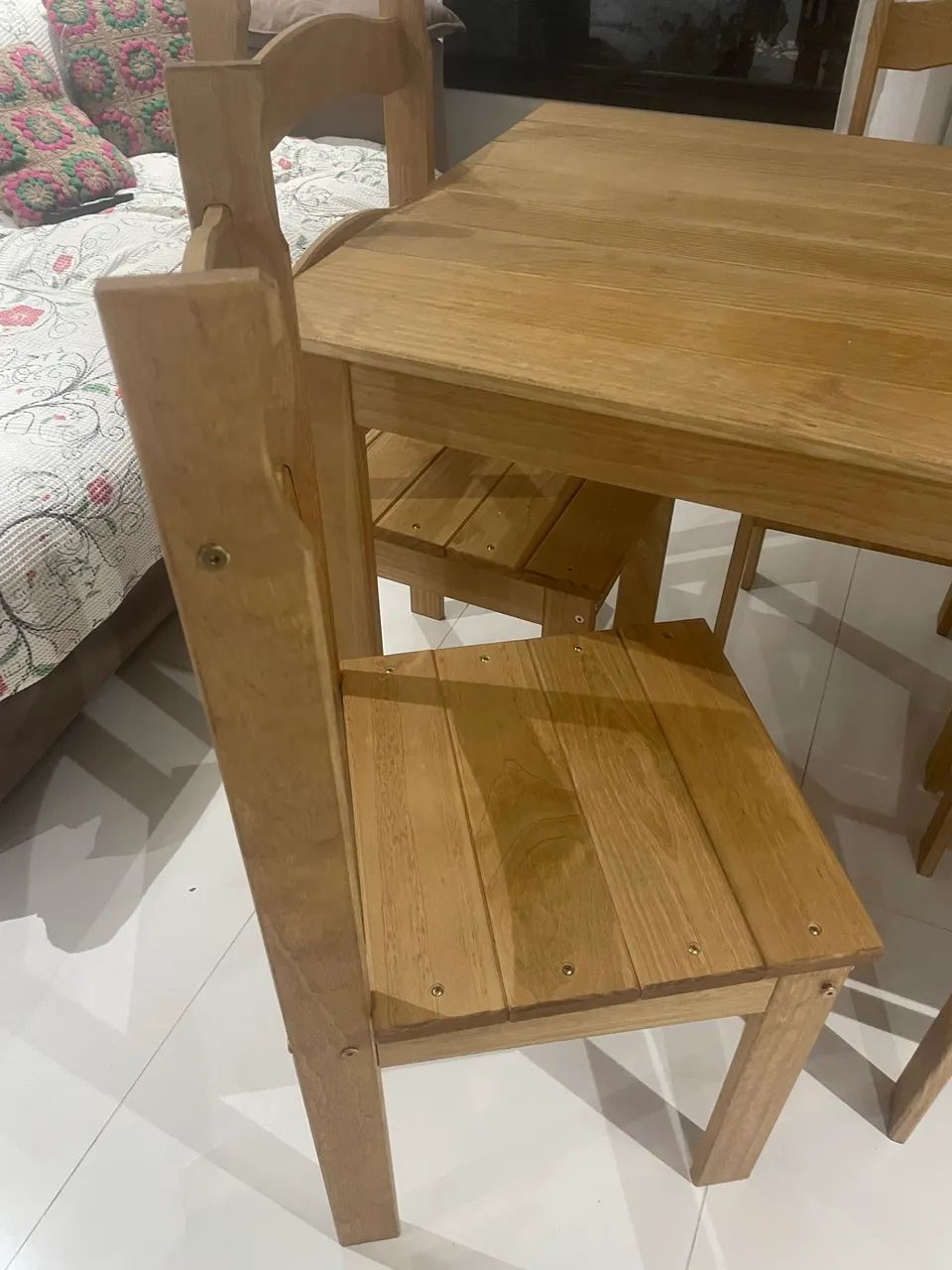 Mesa e cadeiras - Foto 4