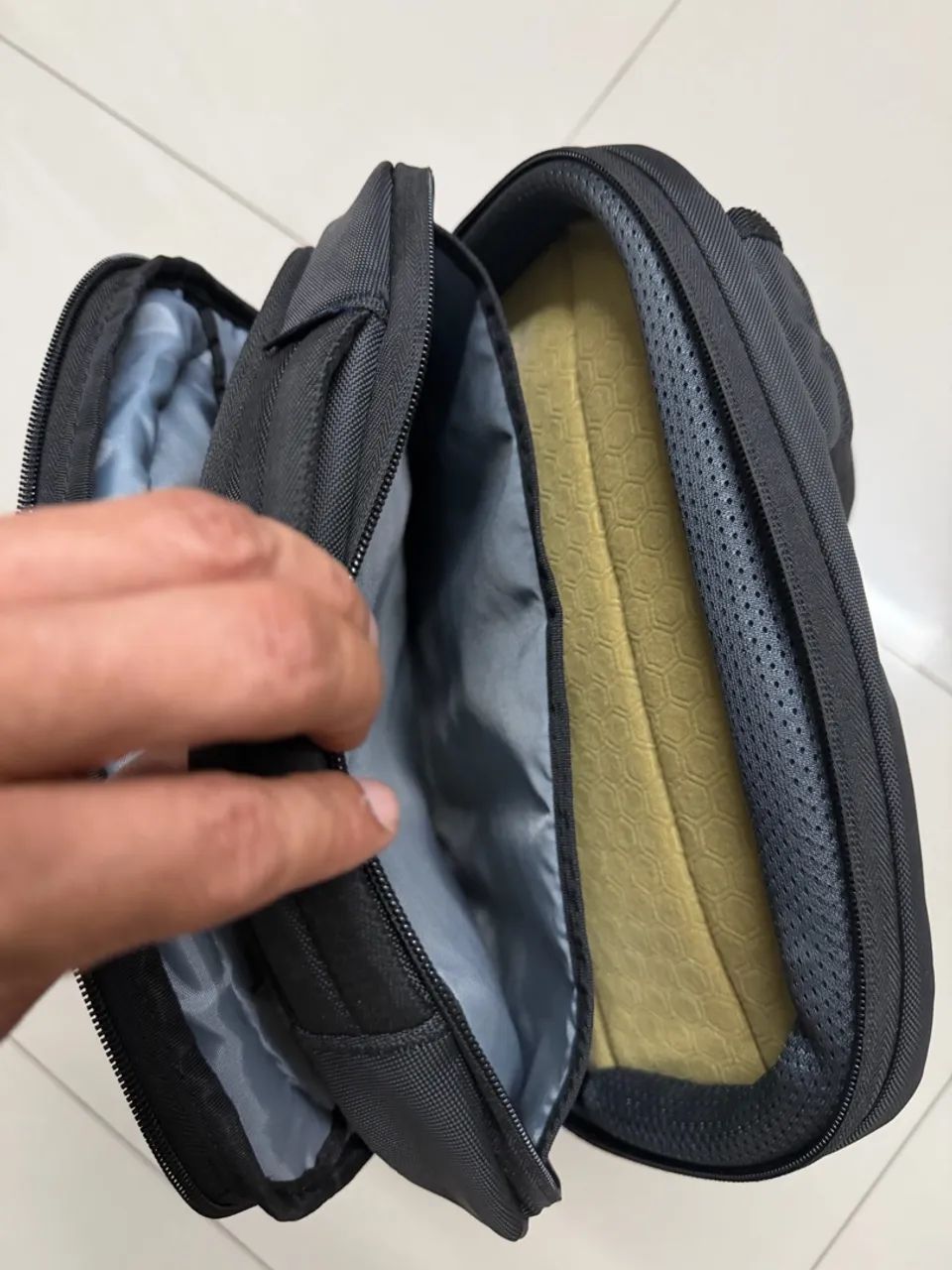 Mochila para notebook Dell EcoLoop Pro de 15,6 a 17 polegadas - Foto 5