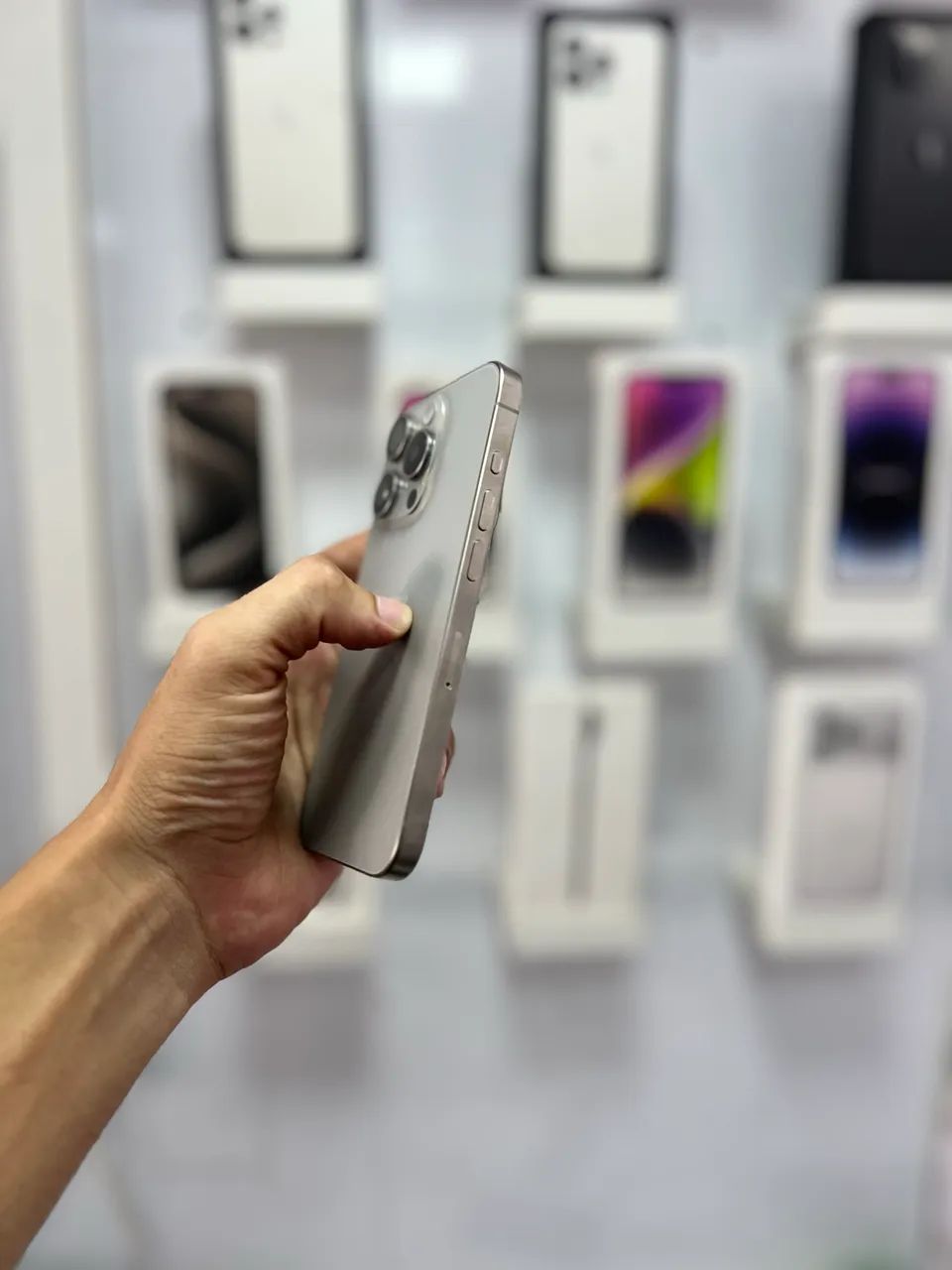 iPhone 15 Pro - 128GB ( Seminovo )  - Foto 5
