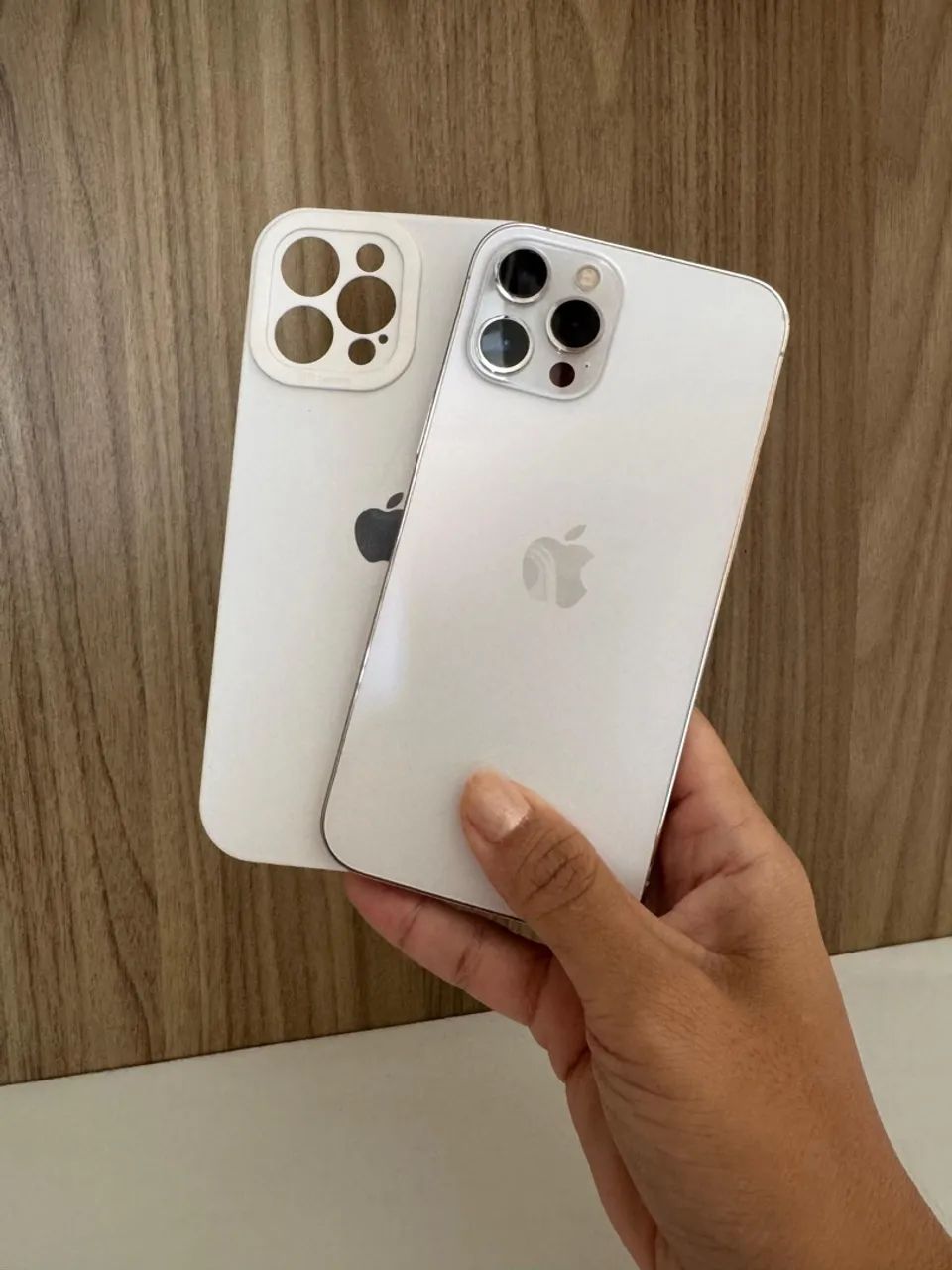 iPhone 12 Pro Max 256GB シルバー 本体のみ iPhone 12 Pro Max silver 256 gb impecável - Celulares e
