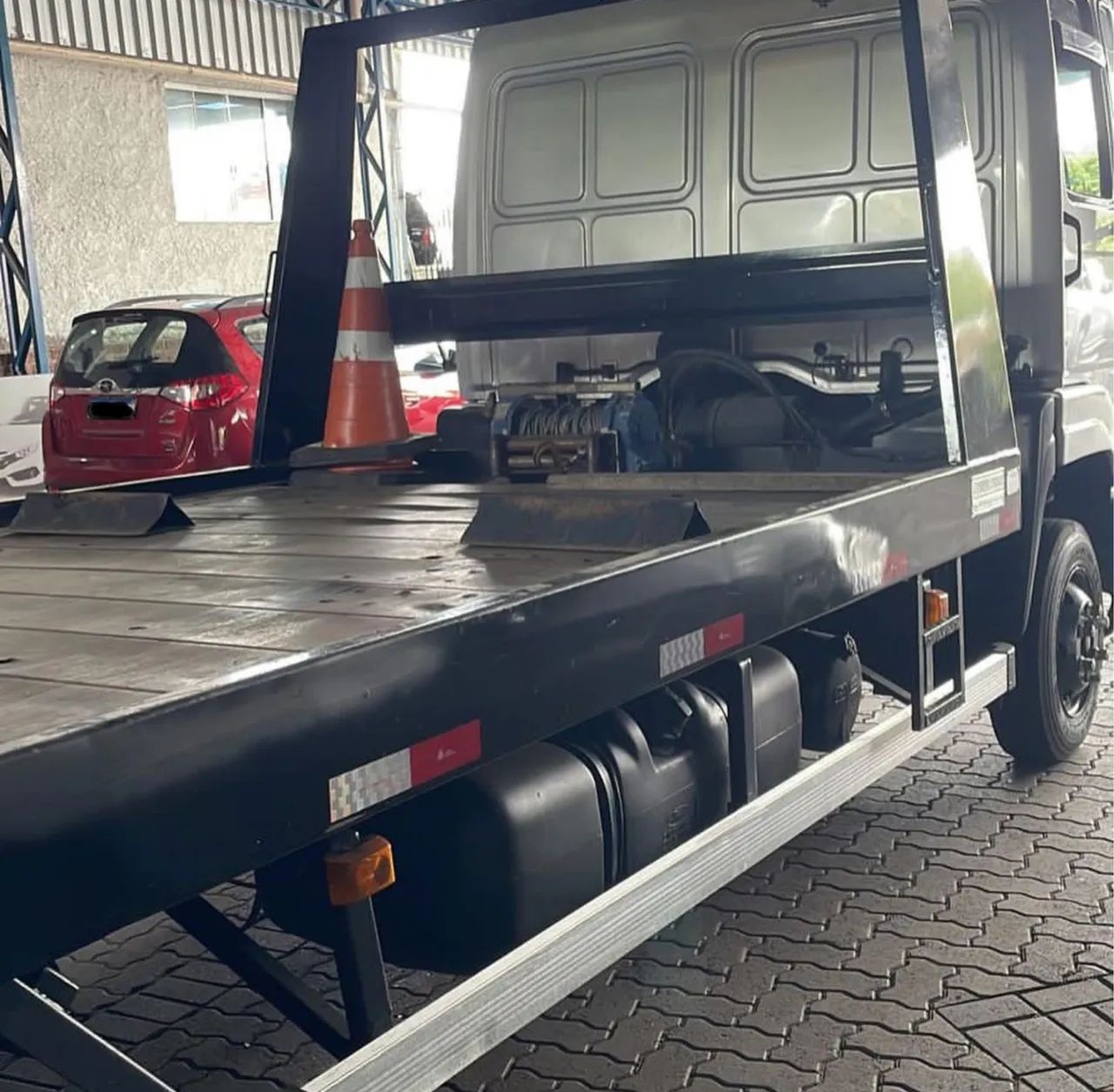 FORD CARGO 815 GUINCHO  - Foto 5