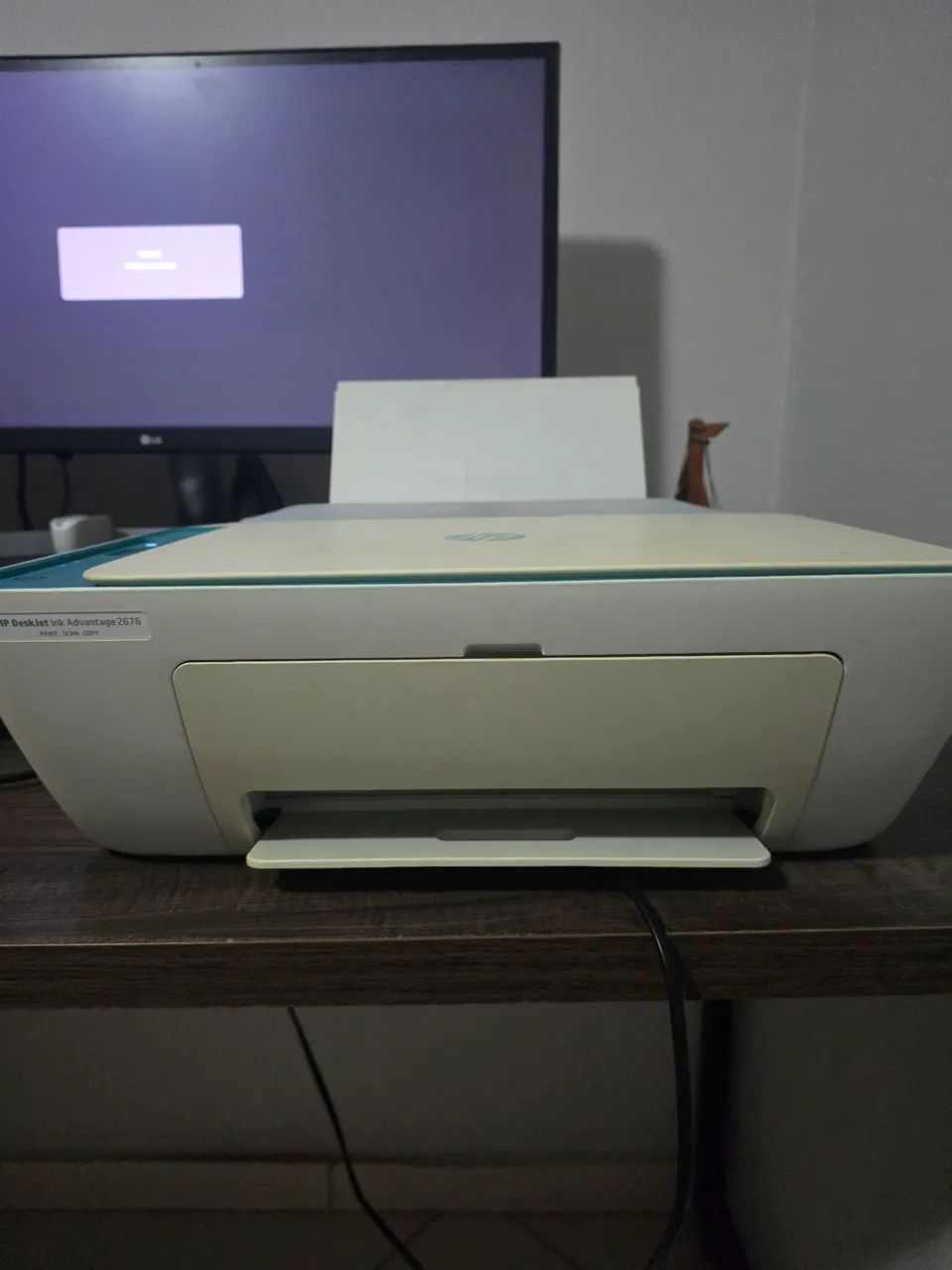 Impressora HP Deskjet Advantage 2676 - Foto 2