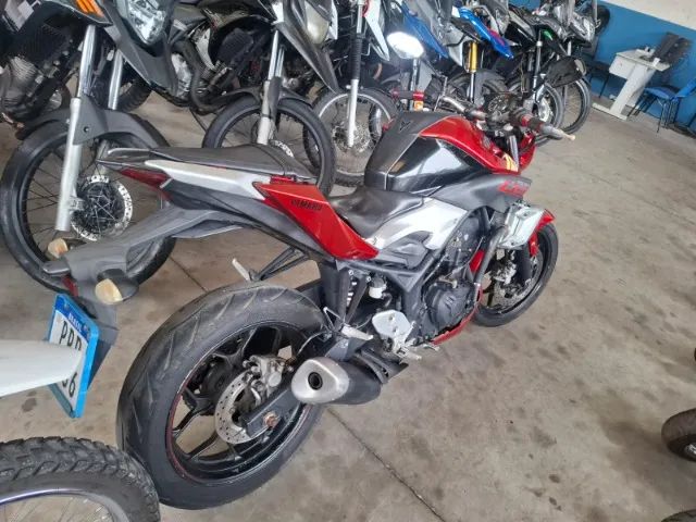 Yamaha Mt03 2017 - Foto 3