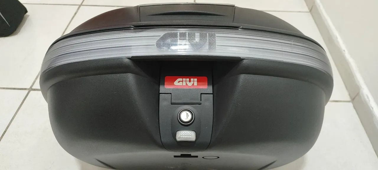 Baú Bauleto Givi monokey 46l + base E250 + bagageiro SCAM Fz250 + forro interno do baú 