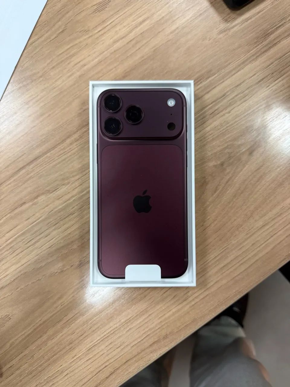 iPhone 18 Pro Max Bordo 256GB - Foto 3