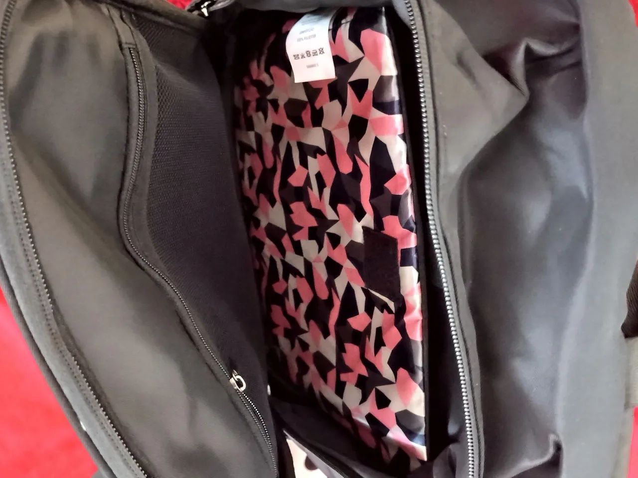 Mochila feminina impermeável  - Foto 4