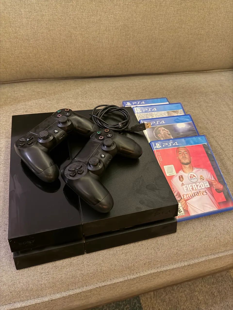 PlayStation 4