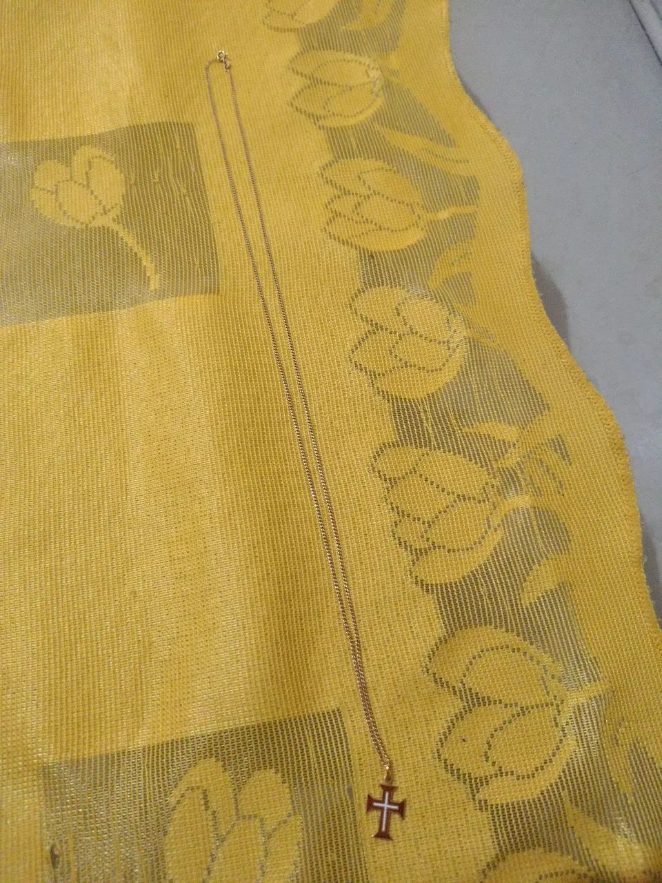 Vendo cordão de ouro