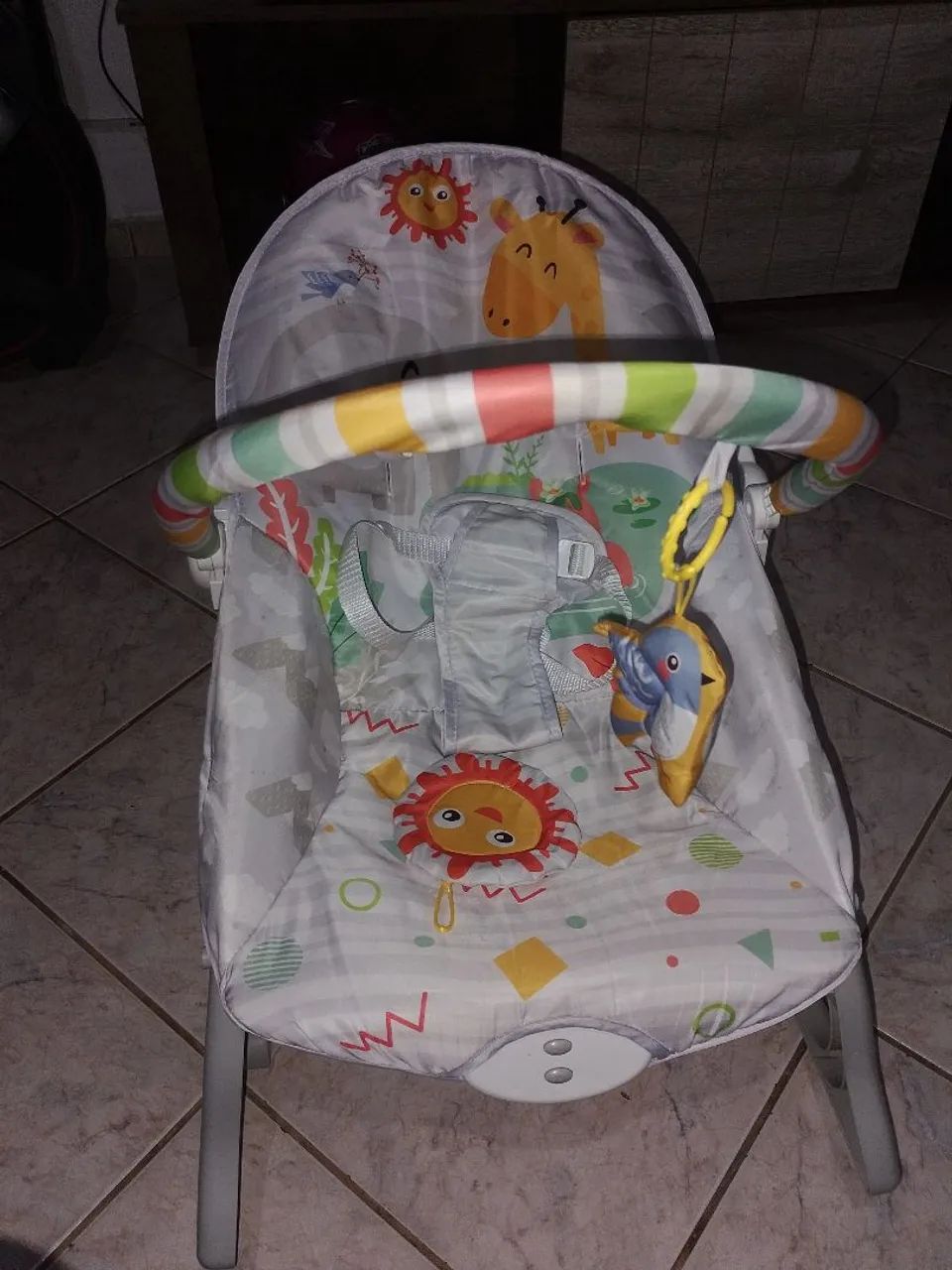 Cadeira de balanço  - Foto 3