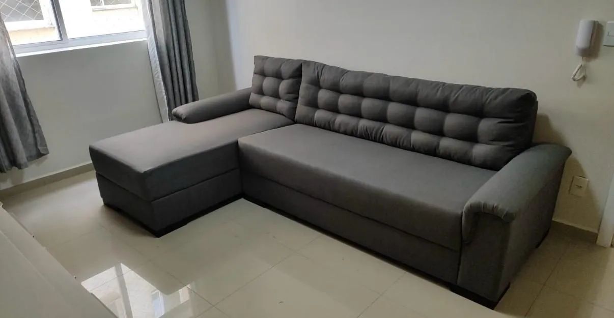 Sofá 4/5 lugares em L
