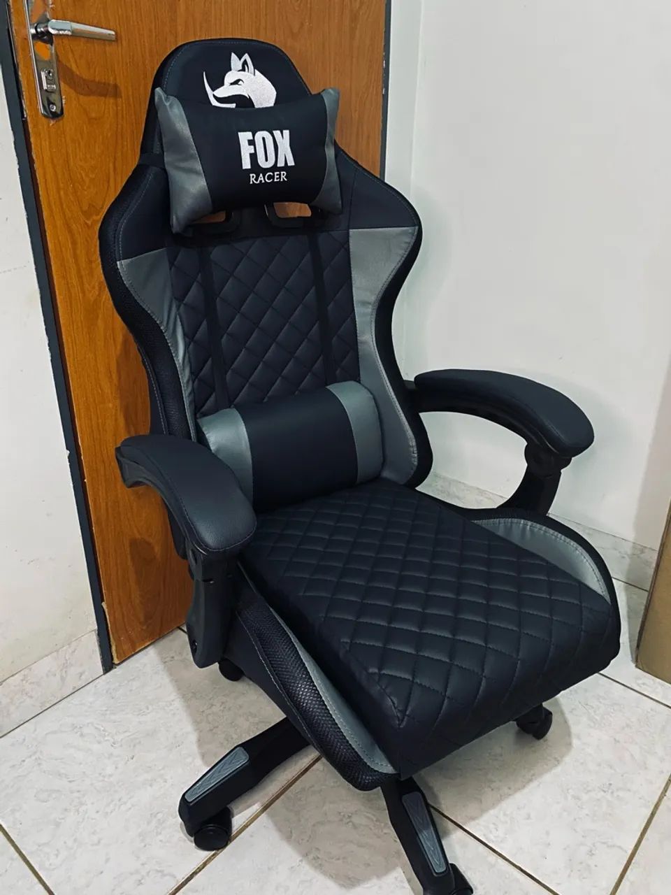 Cadeira gamer nova  - Foto 2