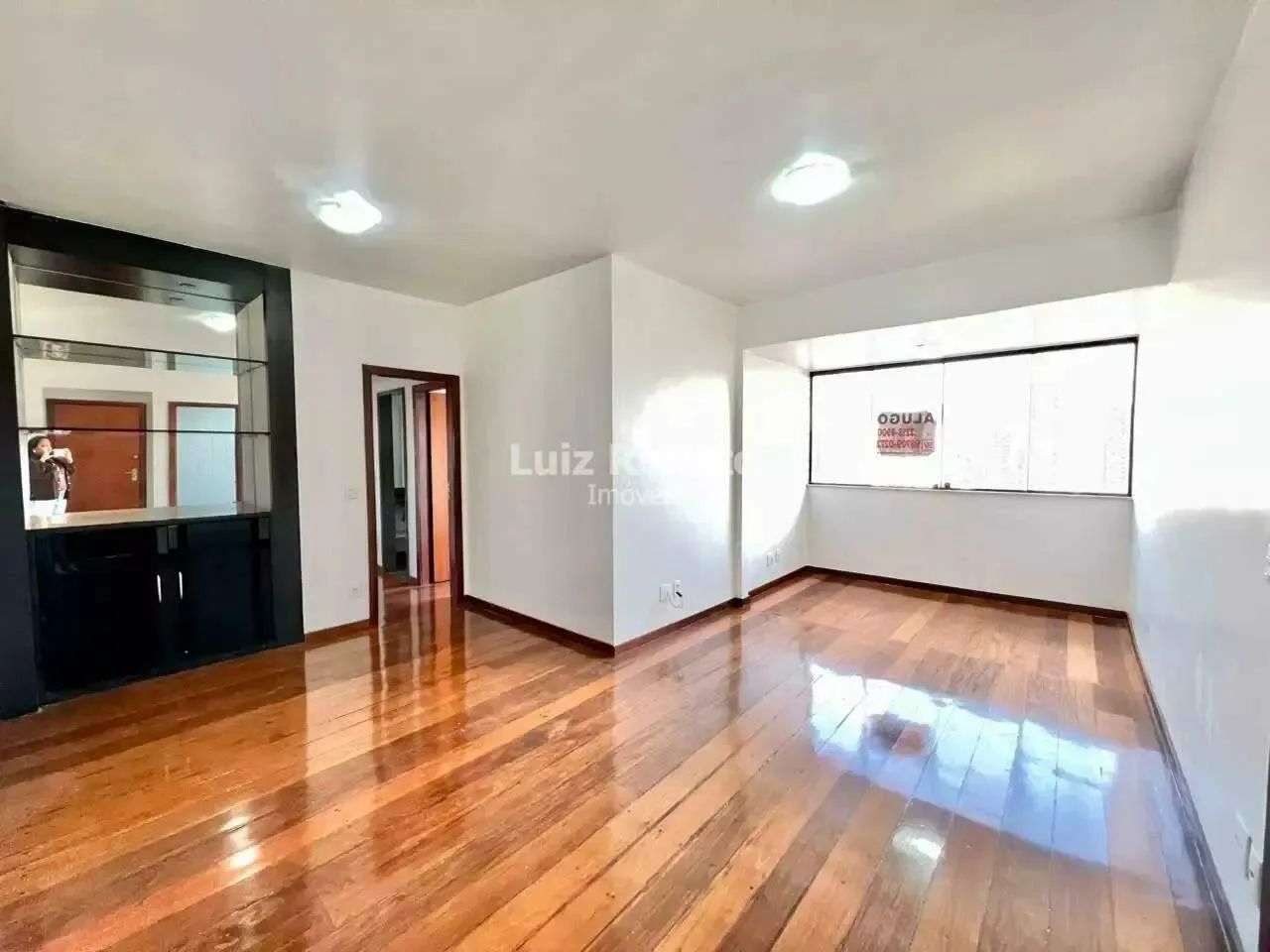 Apartamento com 3 Quartos para alugar na Savassi