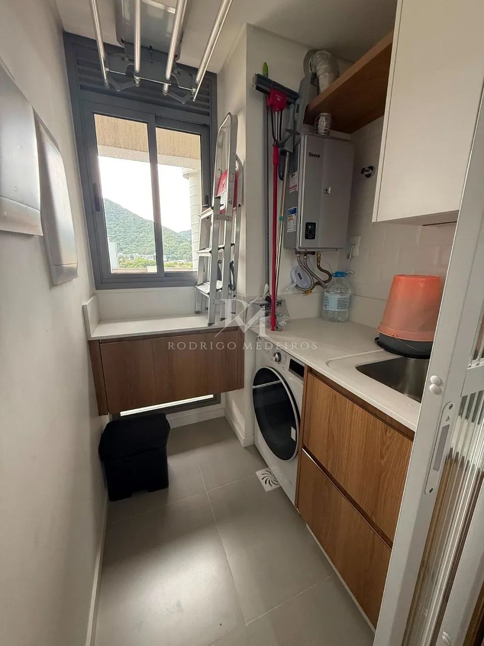 Apartamento mobiliado e decorado com 2 quartos no Cacupé, Florianópolis - Foto 4