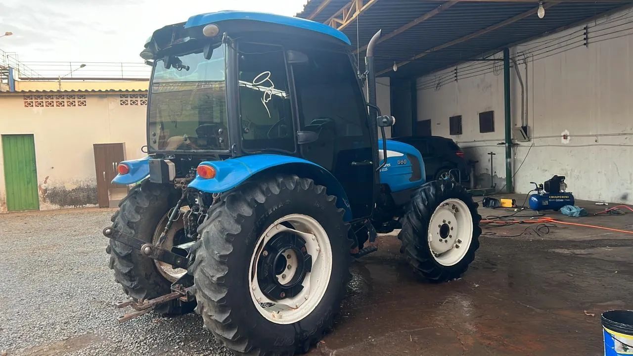 Trator LS U60 - Foto 3