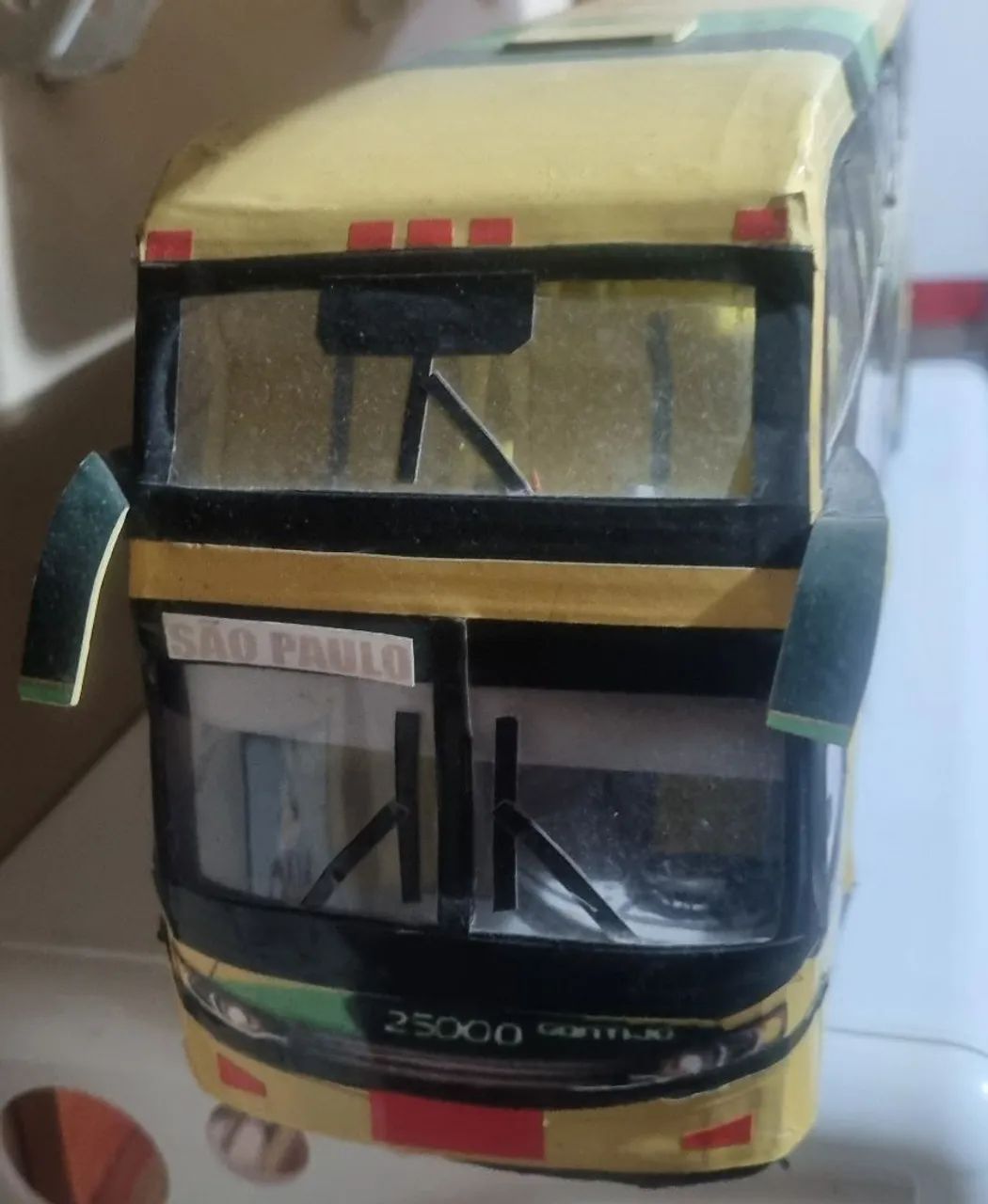 Miniatura de ônibus Chapa de Alumínio 