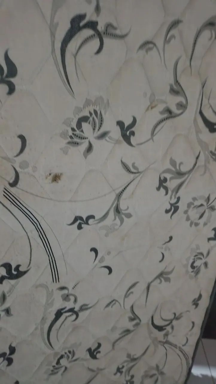 Single bed with 6 legs65576114148993122