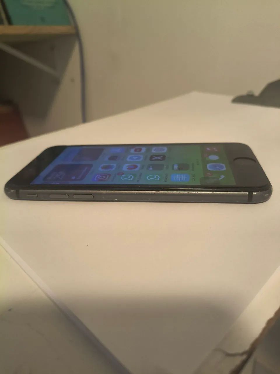 iPhone 8 normal  - Foto 4