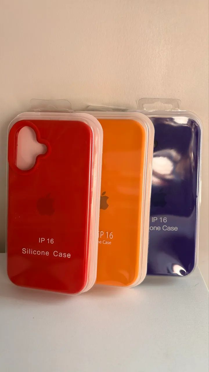 3 capinhas de silicone para IPhone16 - lacradas, sem uso!