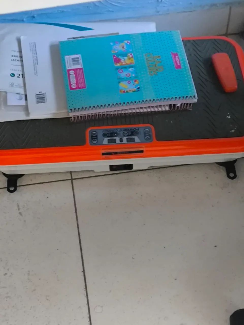 Plataforma vibratória 