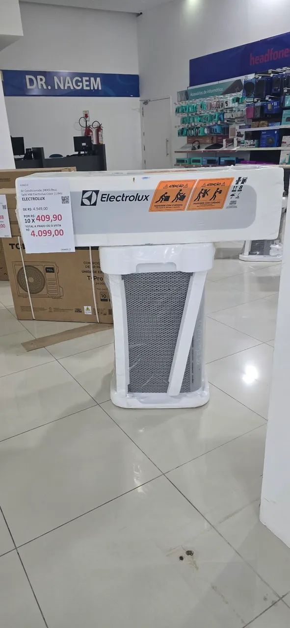 Ar-Condicionado 24000 btus split hw Electrolux colo