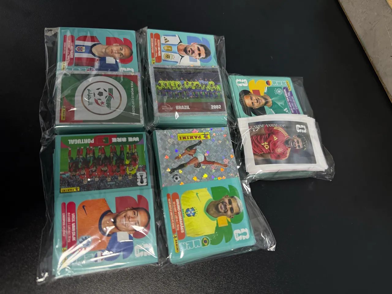 Lote com 500 figurinhas copa 2026