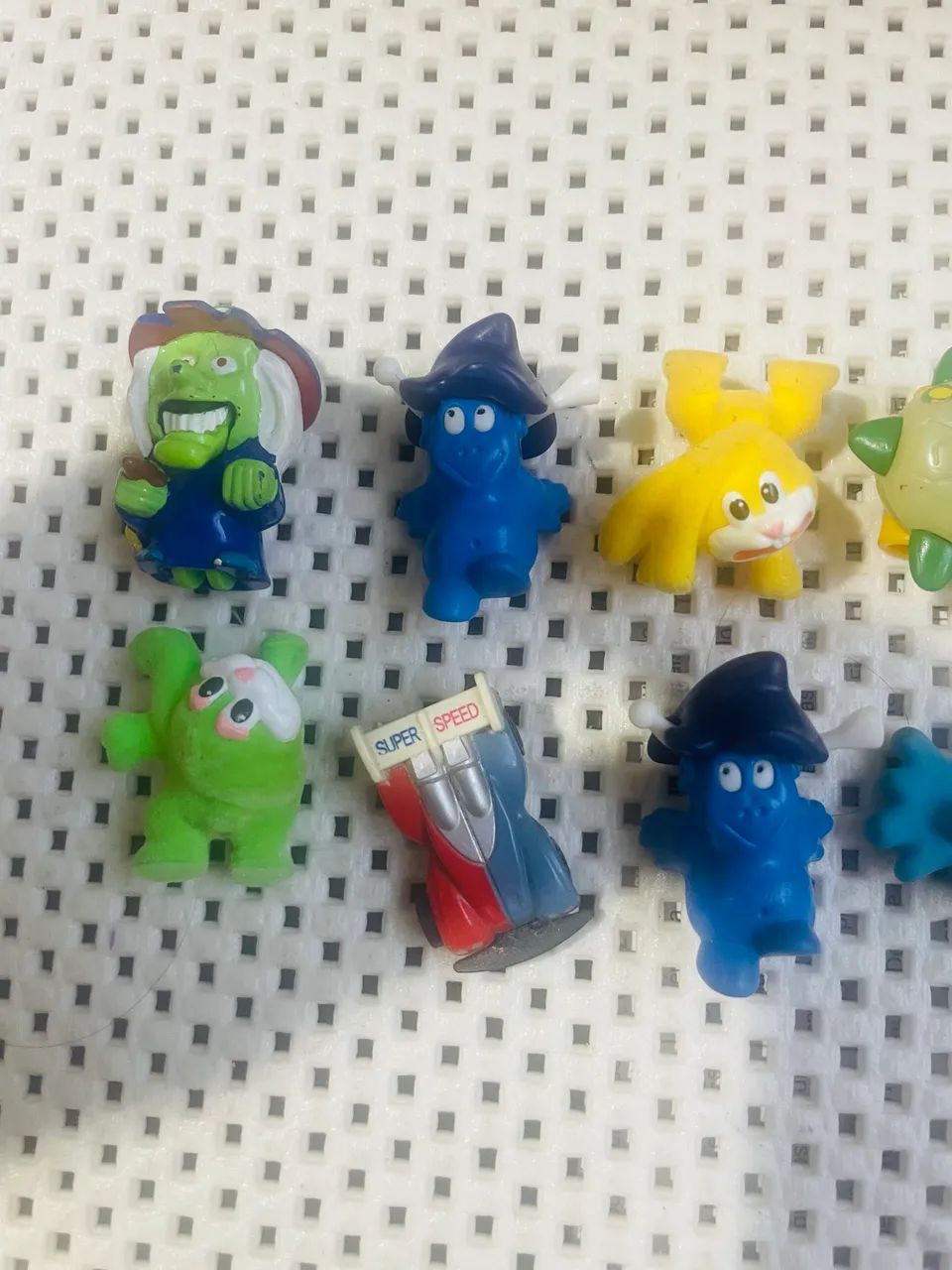 Lote brinquedos Kinder Ovo - Foto 3