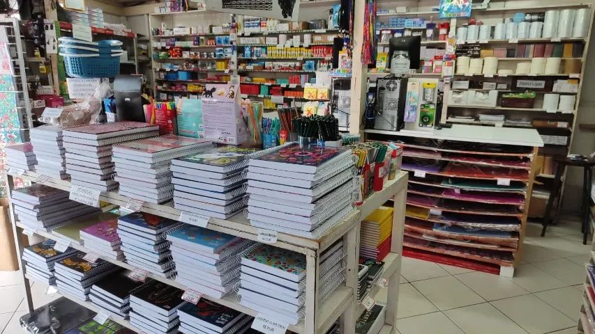 Papelaria à venda nas Mercês - Curitiba - cod.1264/R