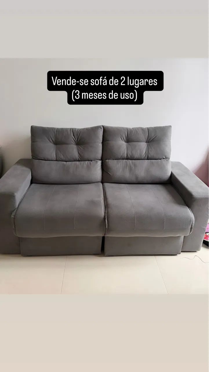 Vende-se sofá de dois lugares