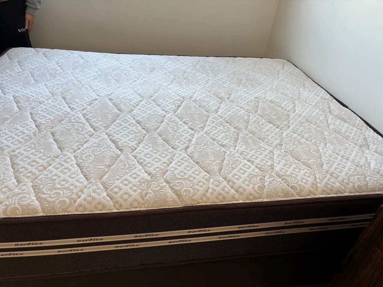 Vendo cama Box casal - Foto 5