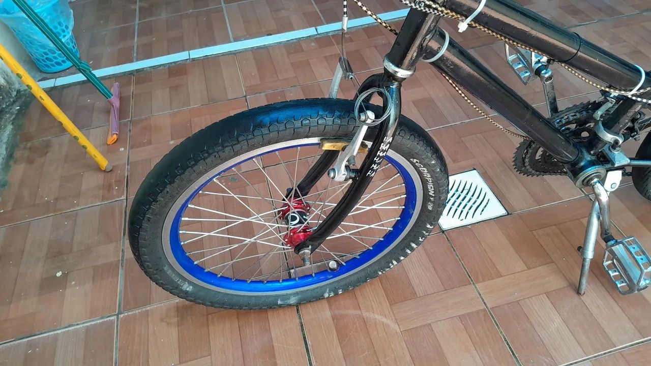 Bicicleta  - Foto 4
