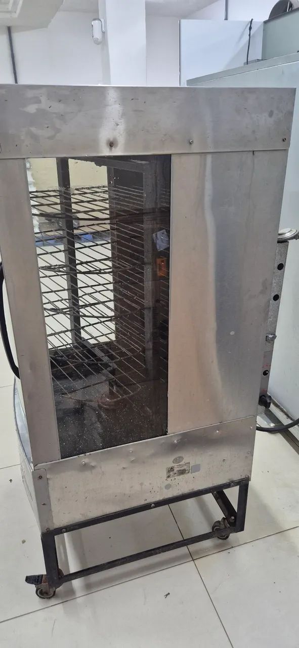 Maquina Giratória de assar frango - Foto 3