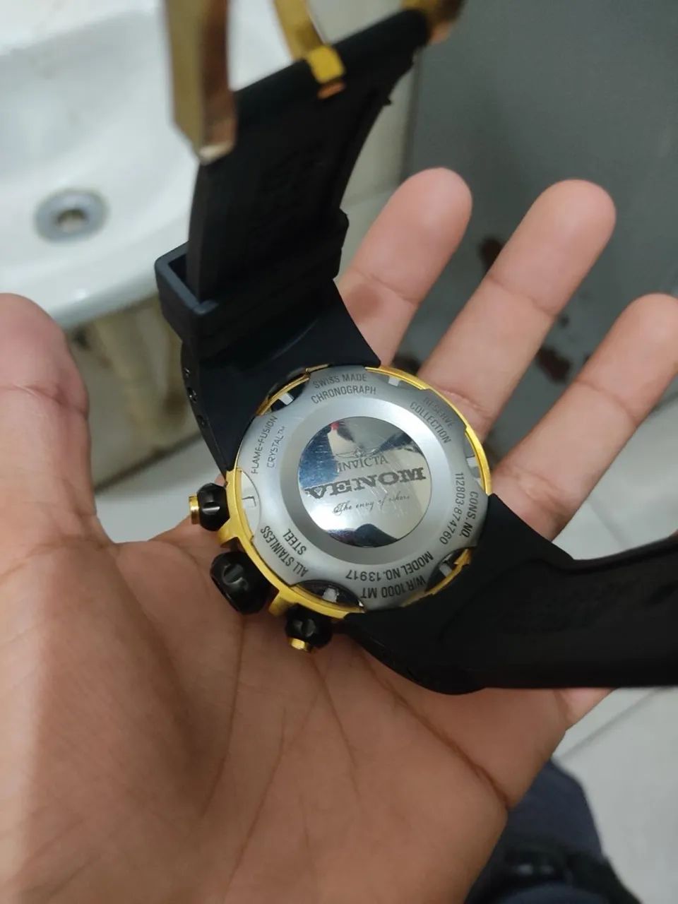 Relógio Invicta Reserve Venom  - Foto 2