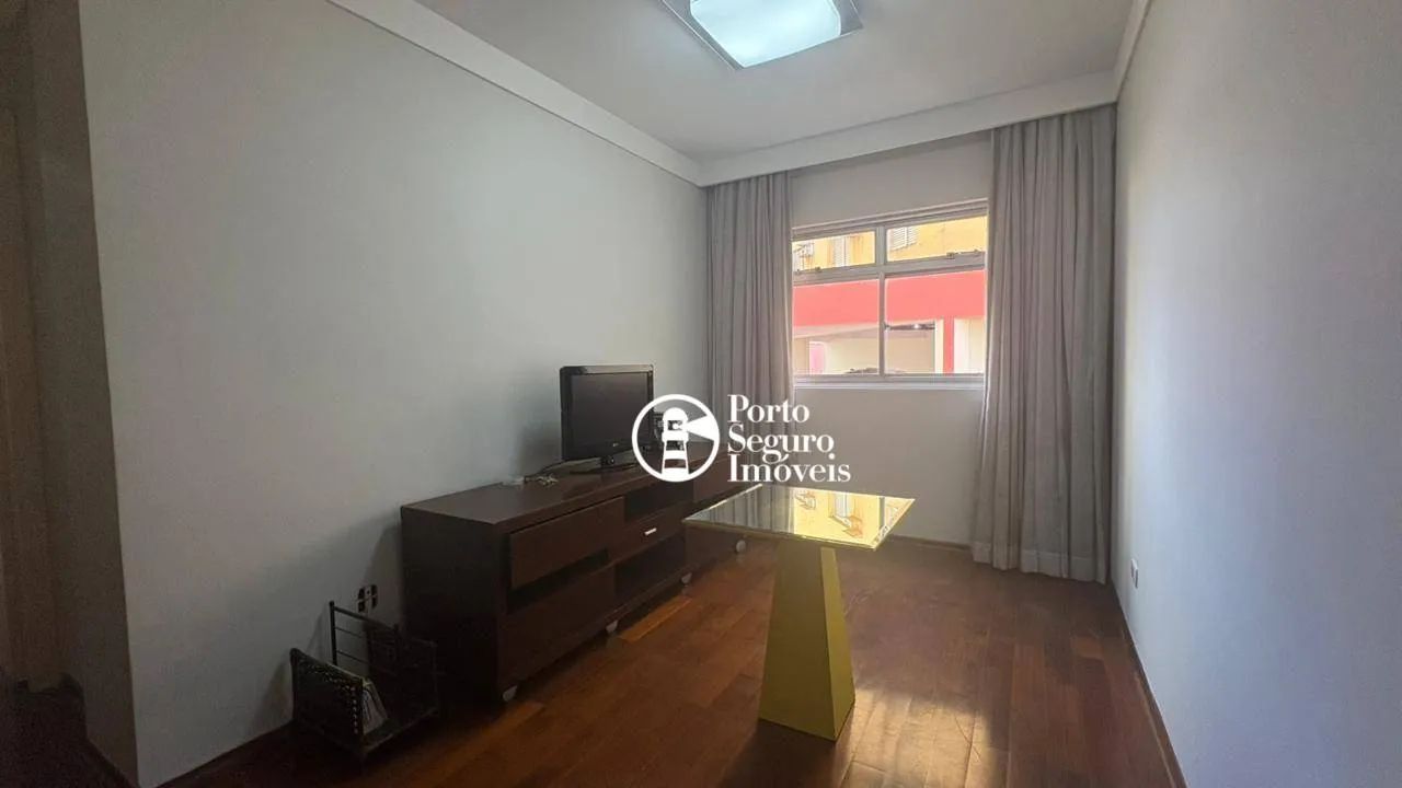 Apto com 3 dormts com armários , cozinha planej. com fogão, geladeira e sala com mesa e 06 - Foto 2